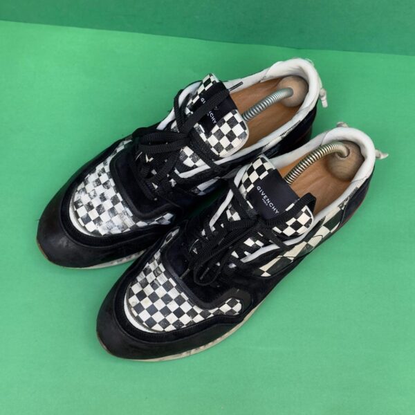 Givenchy "43" – Image 2