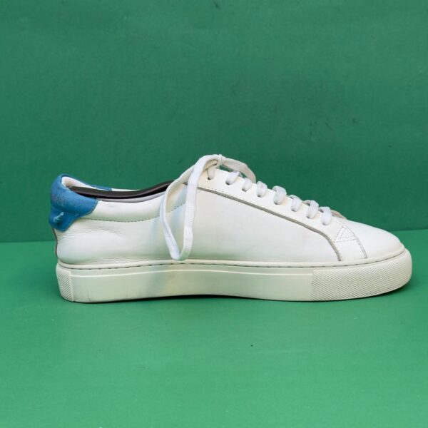 Givenchy "40" – Image 6