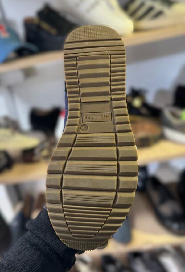 Tommy "44" – Image 4