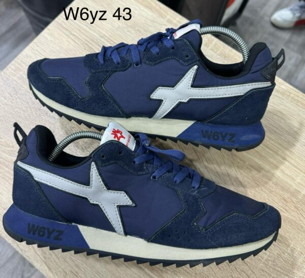 W6yz "43"
