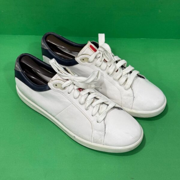 Prada "42"