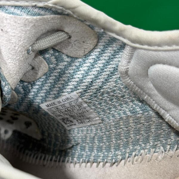 Yeezy "46" – Image 3