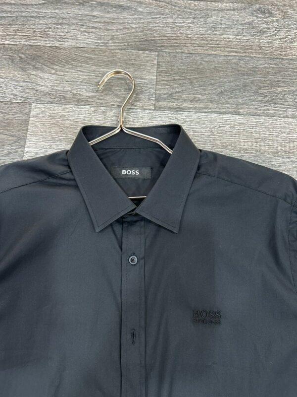 Chemise Boss (Neuf) "M/L/XL" – Image 2