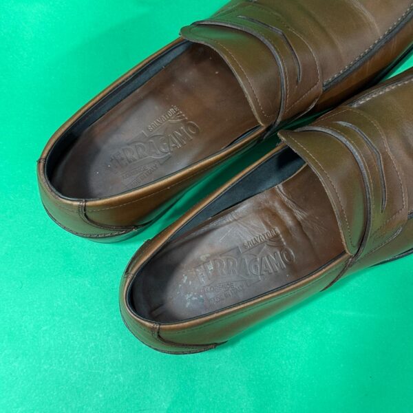 Salvatore Ferragamo "42/43" – Image 8