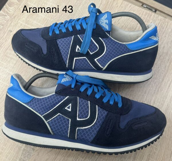 Armani Jeans "43"