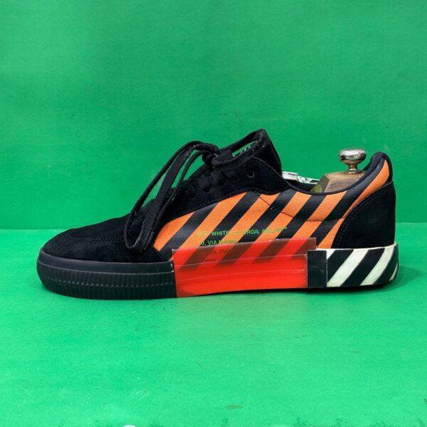 OFF-White "43" – Image 7