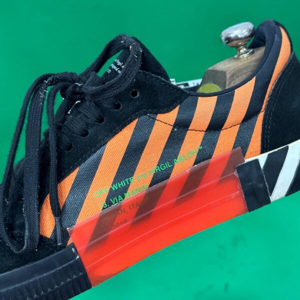 OFF-White "43" – Image 8