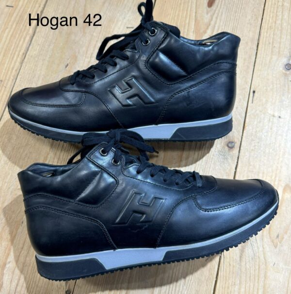 Hogan "42"