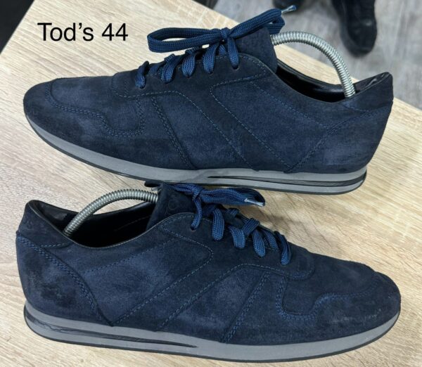 Tod's "44"