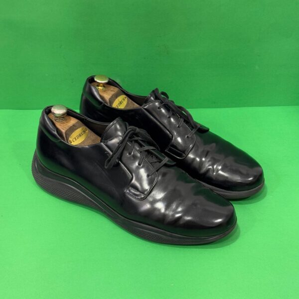 Prada "44"