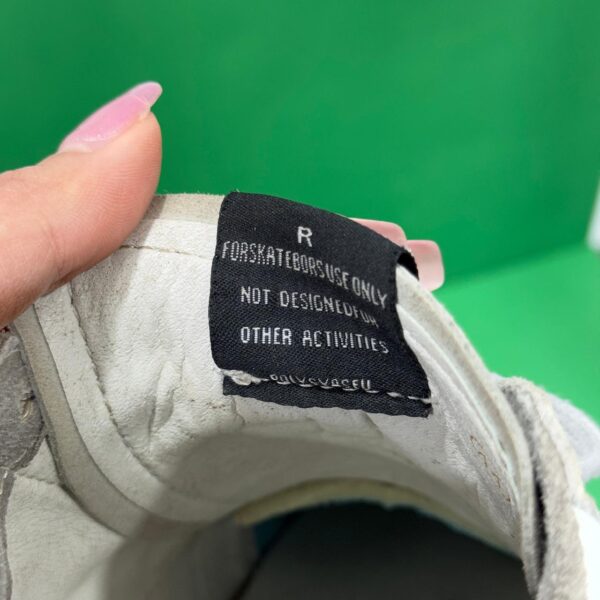 Golden Goose "44" – Image 11