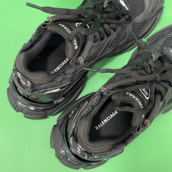 Balenciaga Runner (Neuf) "42" – Image 10