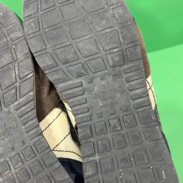Valentino "44" – Image 12