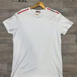 Hugo Boss "2XL"