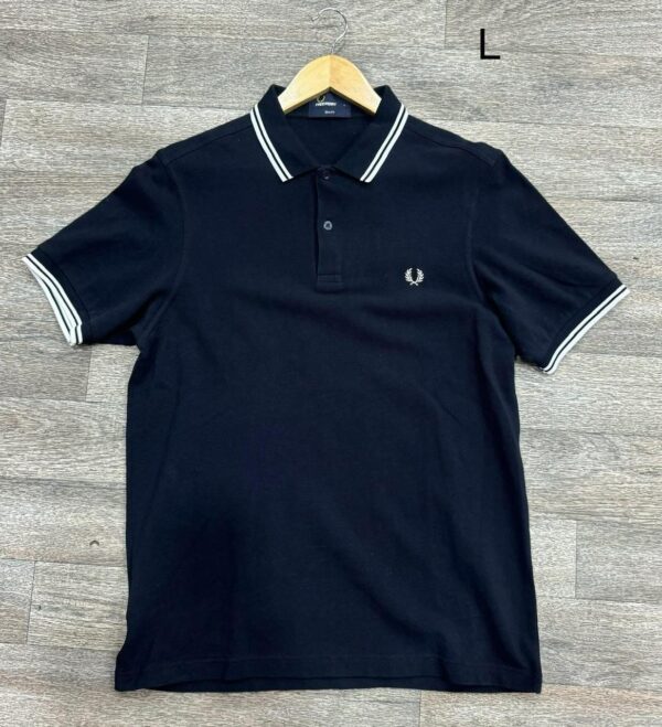 Fred Perry "L"