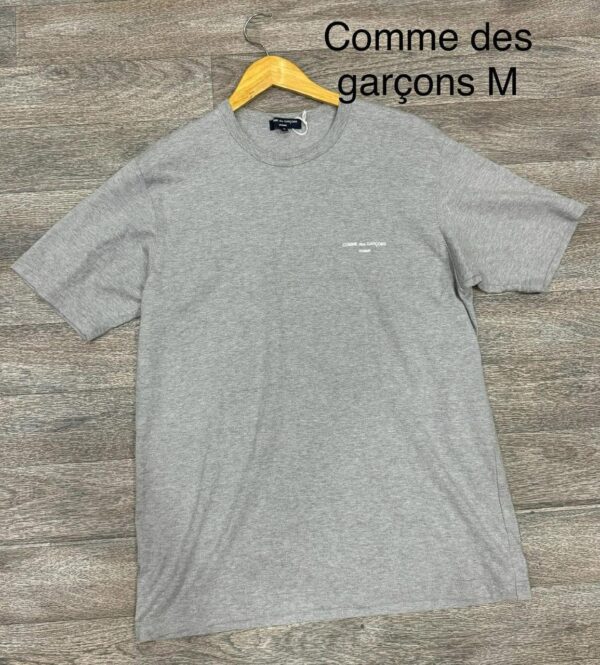 Comme des Garçons "M"