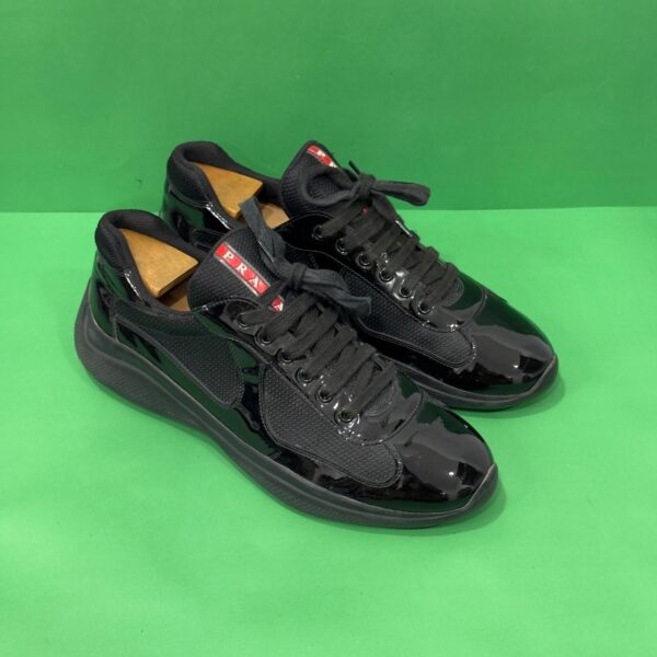 Prada "42"