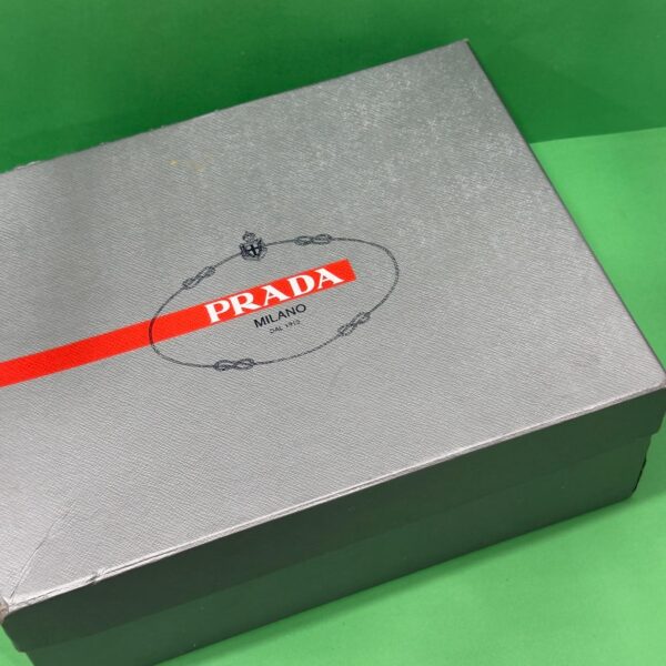 Prada "42" – Image 2