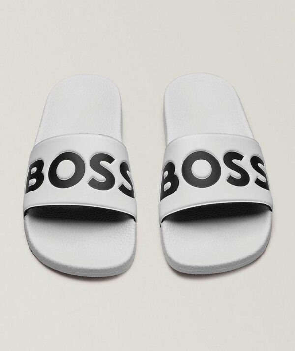 BOSS (Neuf) "42"