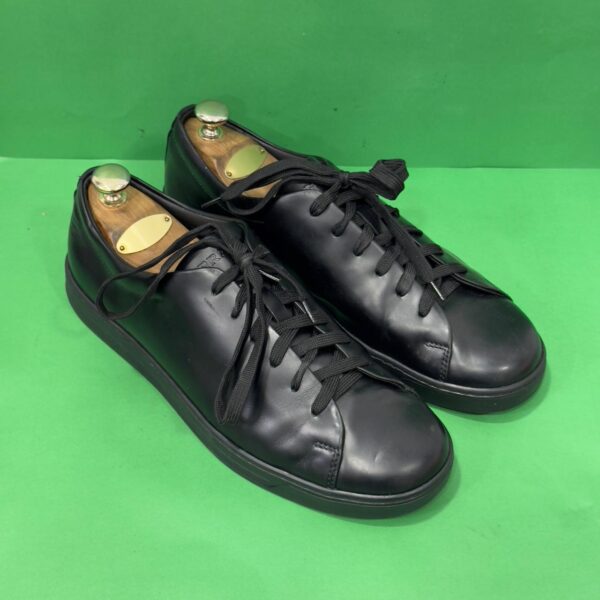 Prada "44"