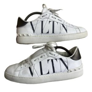 Valentino garavani 40