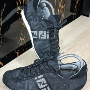 Fendi 🗣️🗣️39