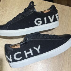 Givenchy 45