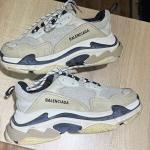 Balenciaga 3s 42